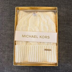 Michael Kors hat and matching scarf set
